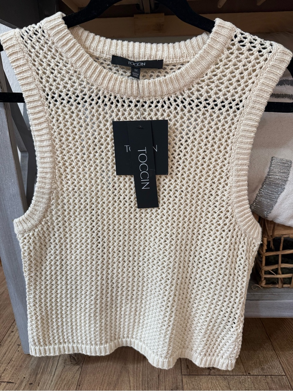TOCCIN โ๏ธEstelle Racer Tank Cream Crochet Knit Sleeveless ๐Top๐ถ๏ธSize M Brand New
